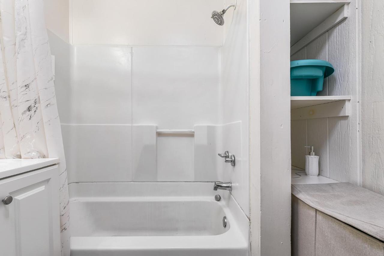 Contemporary Urban Home نياغارا فالس، نيويورك المظهر الخارجي الصورة
